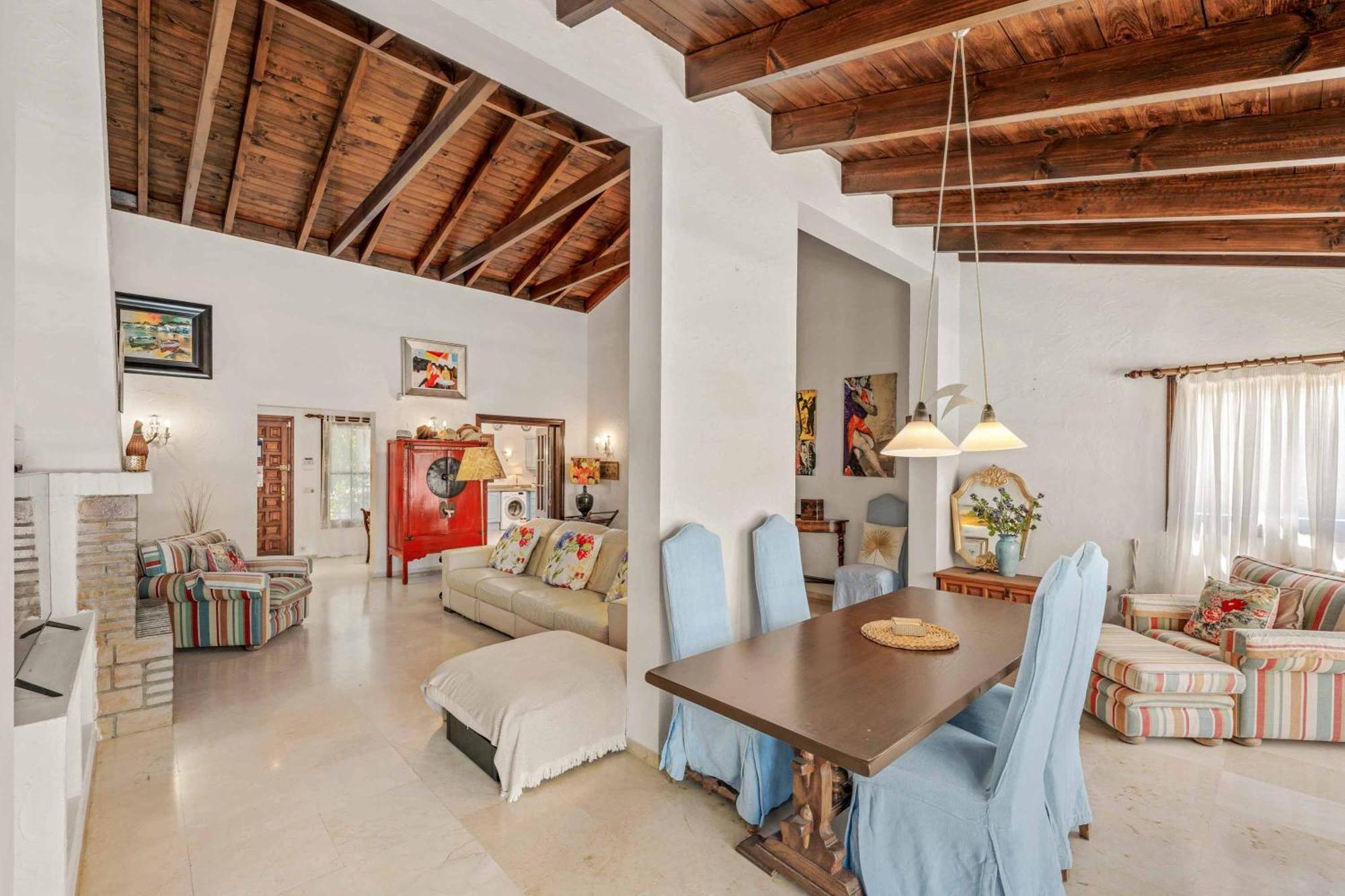 Casa Cumbre Villa *